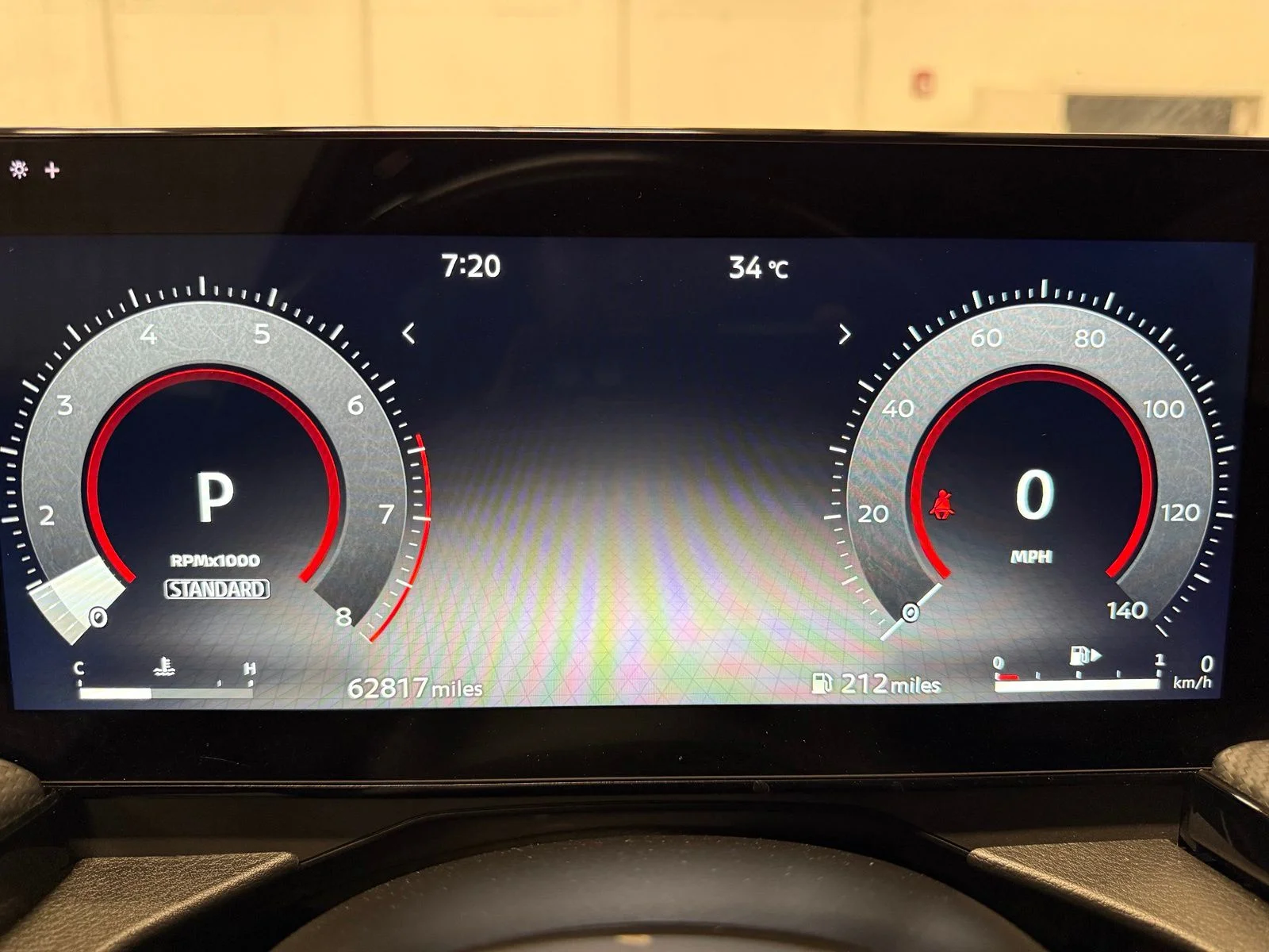Used 2025 White Nissan SR image 9
