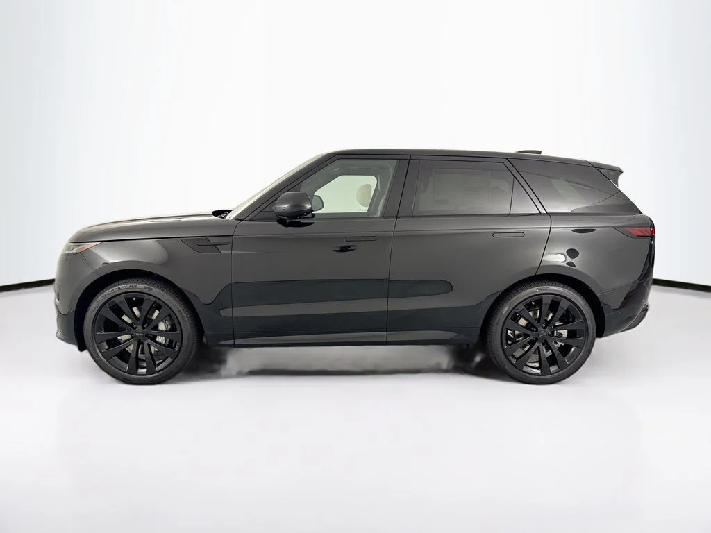 New 2026 Santorini Black Land Rover Dynamic SE image 8