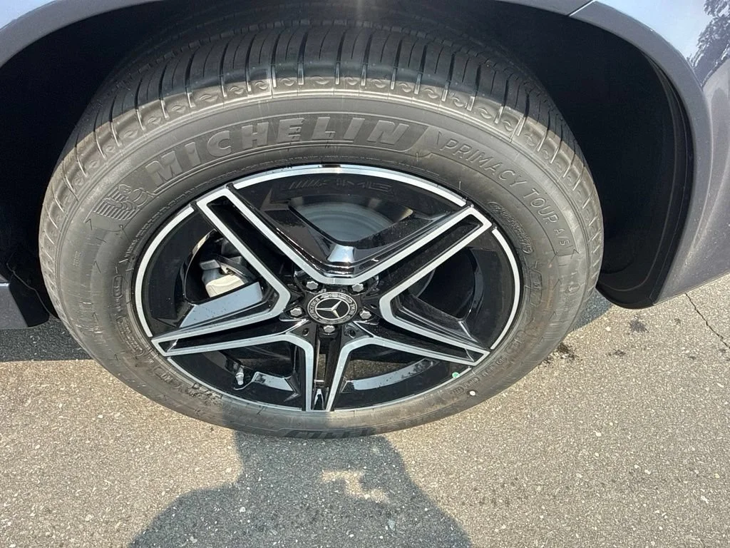 New 2026 Twilight Blue Metallic Mercedes-Benz GLE 450 image 11