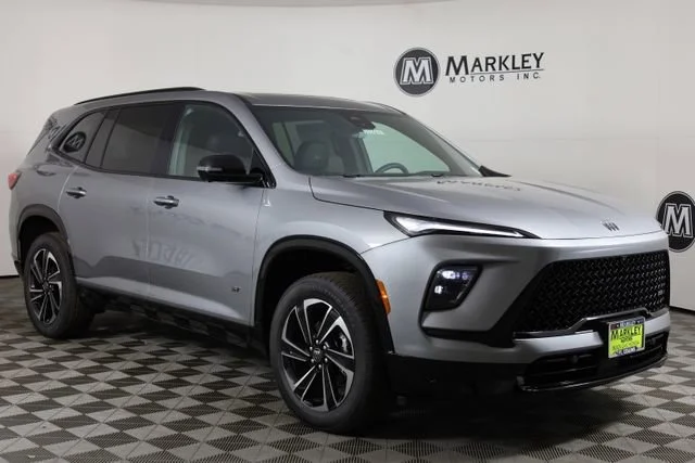2026 Buick Enclave Sport Touring AWD's photo