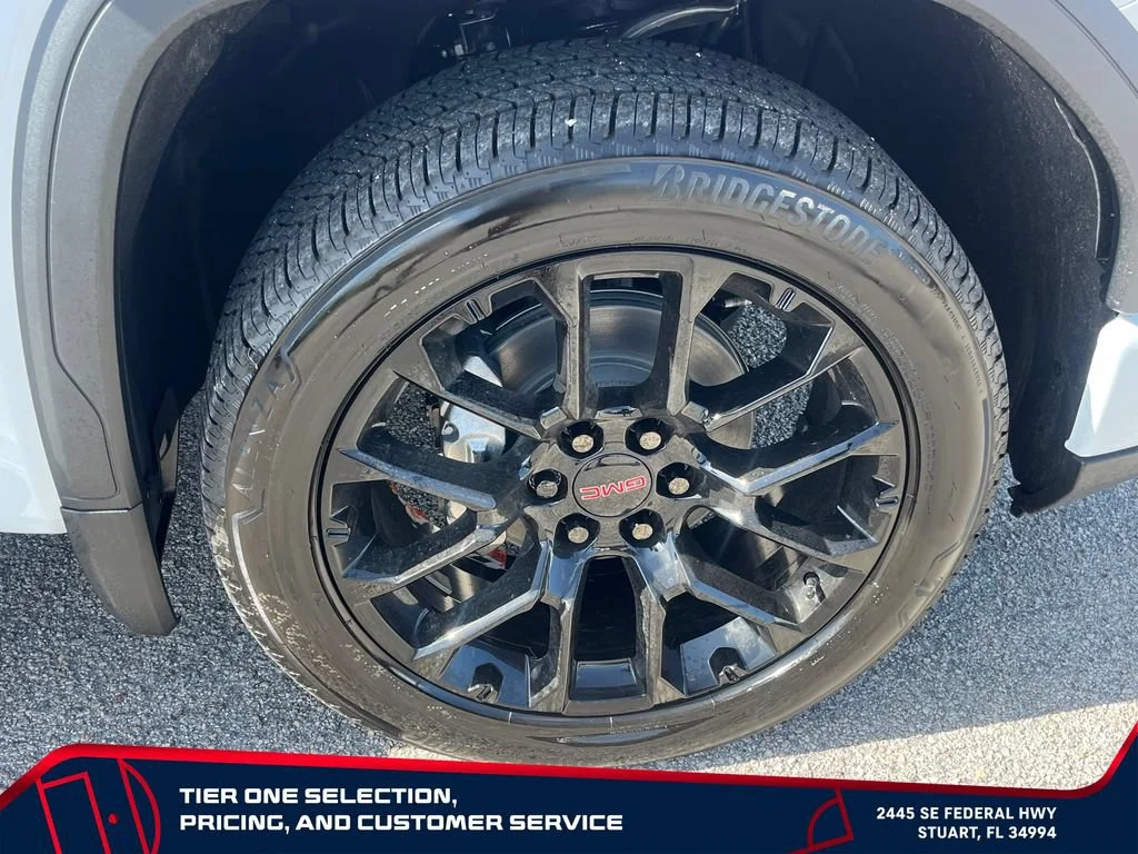 New 2026 Glacier White Tricoat GMC Denali image 21