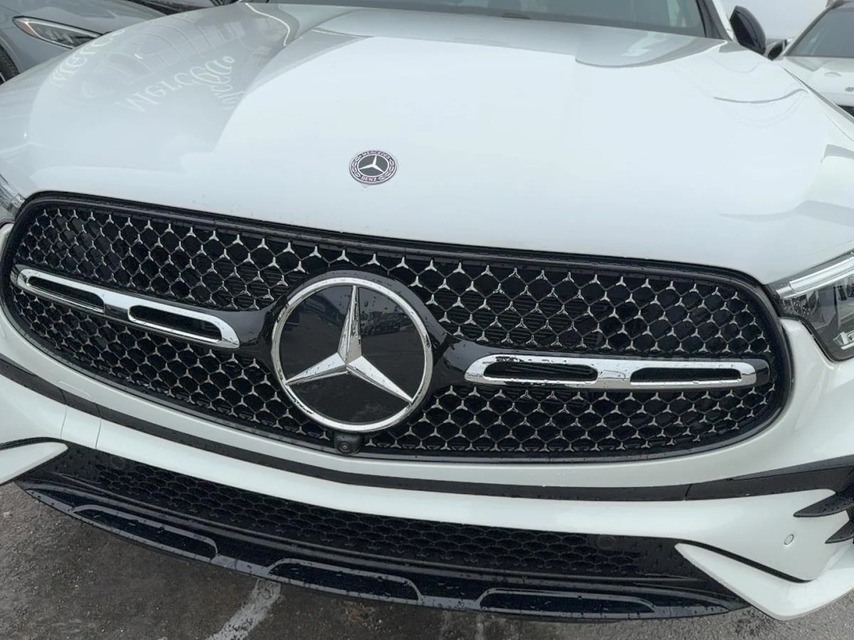 New 2026 White Mercedes-Benz 300 4matic Suv image 6