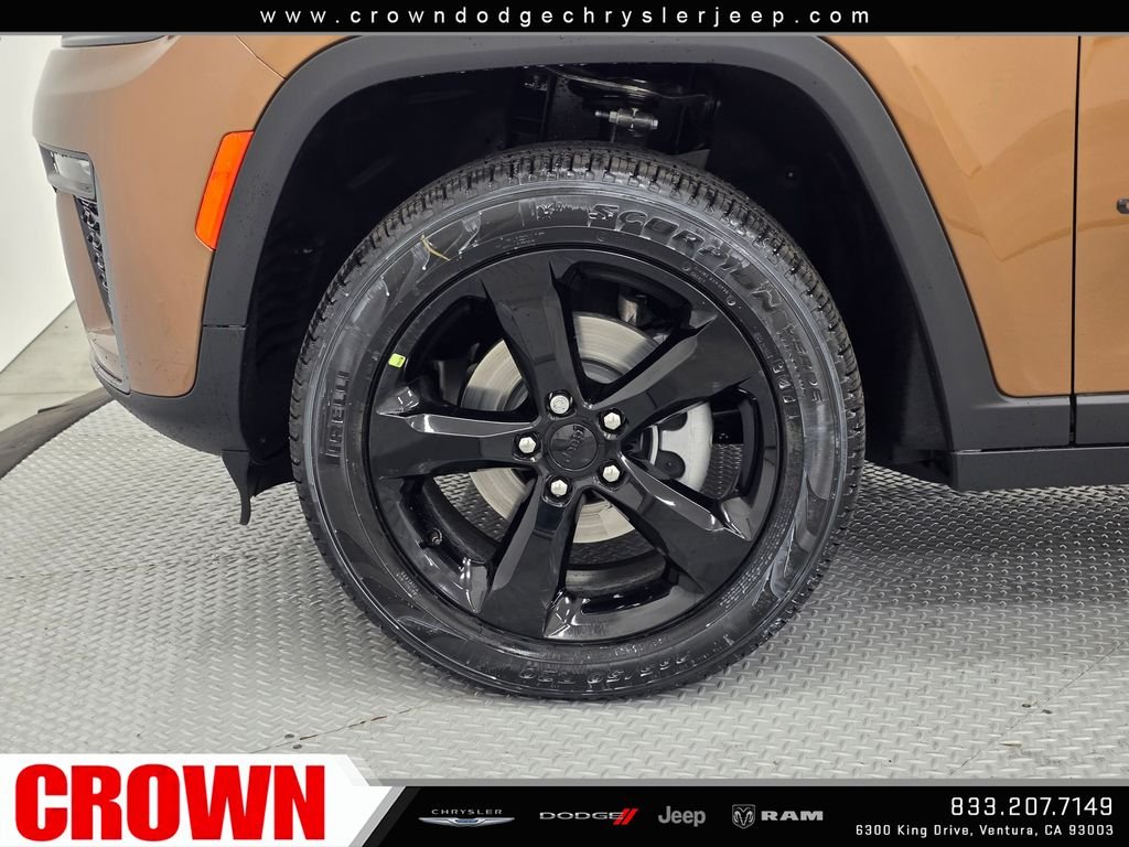 New 2026 Copper Shino Metallic Clear-Coat Exterior Paint Jeep Limited image 9