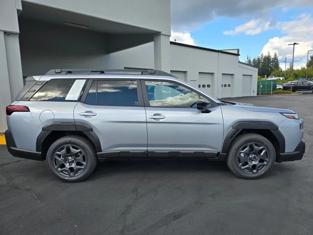 New 2026 ICE SILVER METALLIC Subaru Premium image 25
