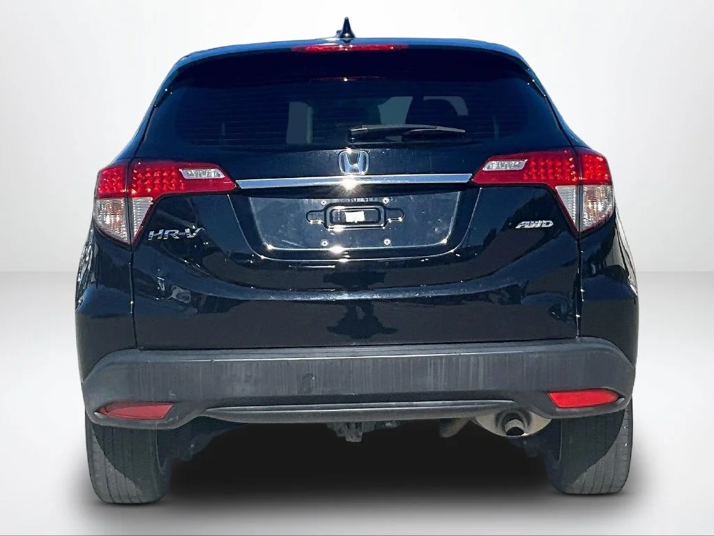 Used 2019 Black Honda LX image 5