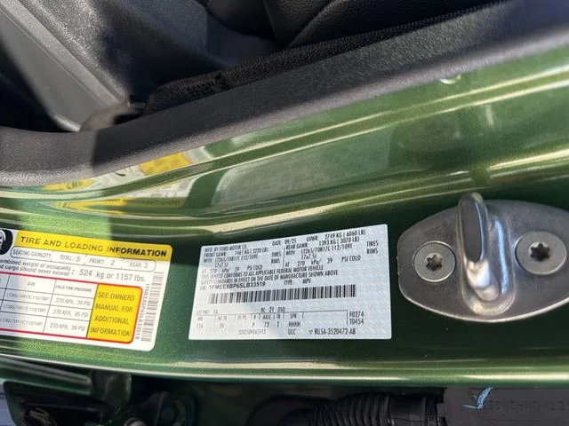 Used 2025 Green Ford Outer Banks image 35