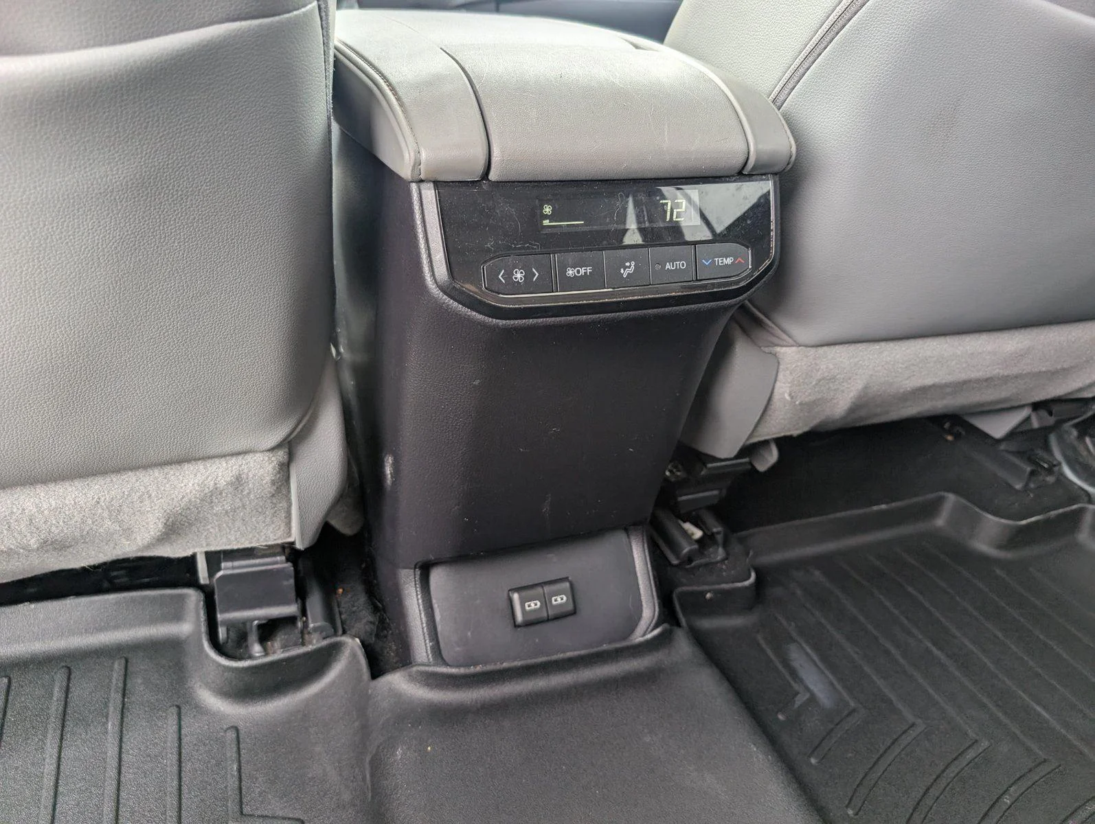 Used 2022 Blueprint Toyota XLE image 34