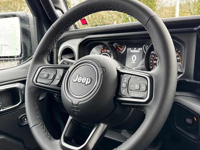 New 2026 Anvil Clearcoat Jeep Sport S image 15