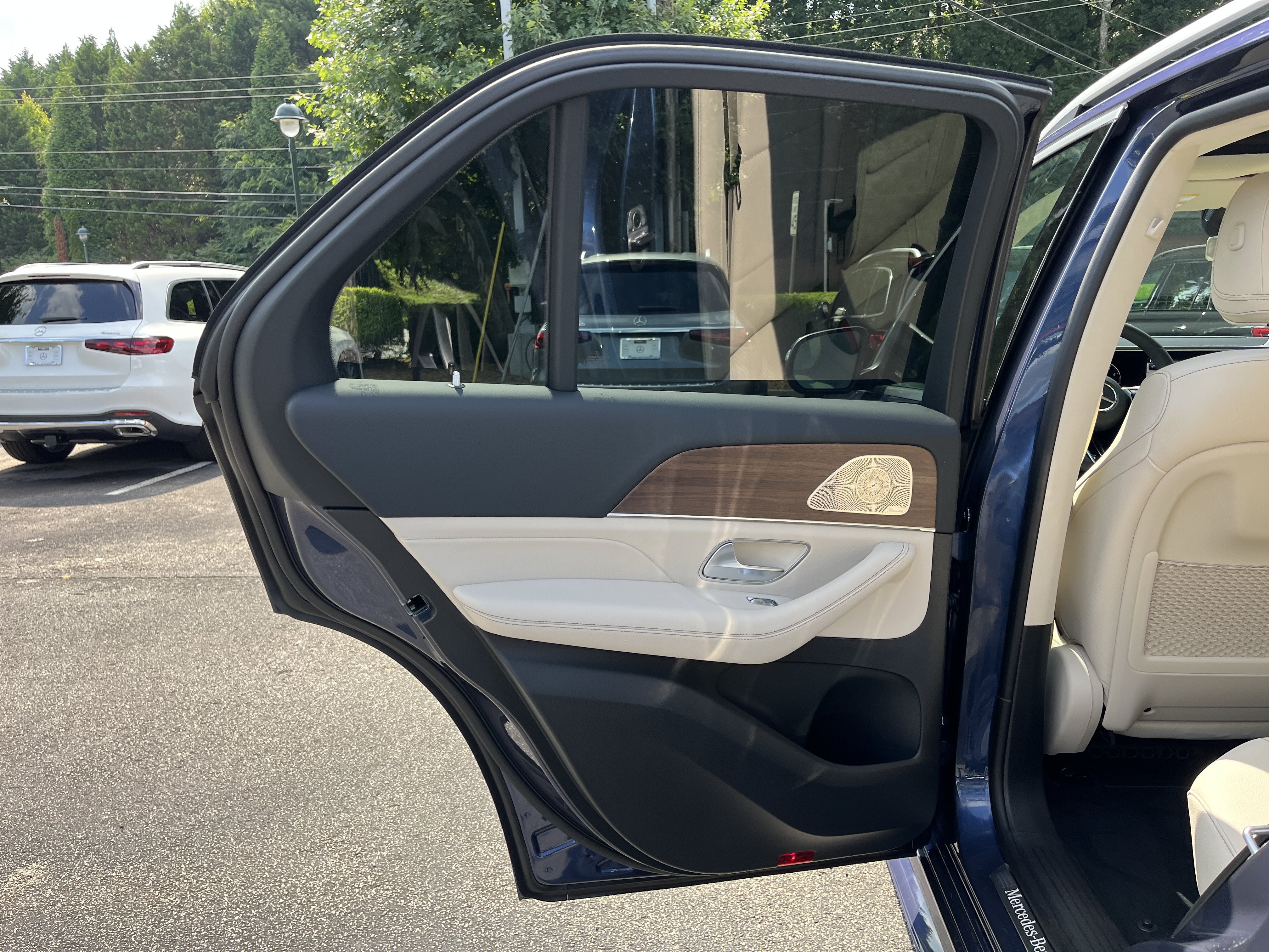 New 2026 Twilight Blue Metallic Mercedes-Benz GLE 350 4MATIC® SUV image 38
