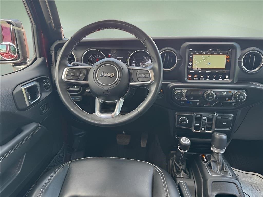 Used 2022 Snazzberry Pearlcoat Jeep Unlimited Sahara image 15