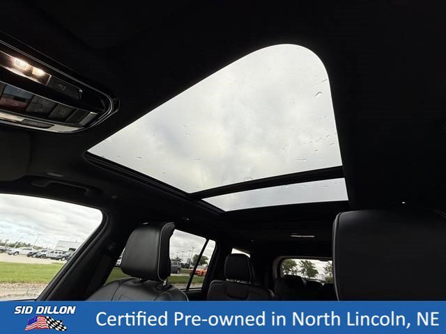 Used 2023 Diamond Black Crystal Pearlcoat Jeep Summit image 26