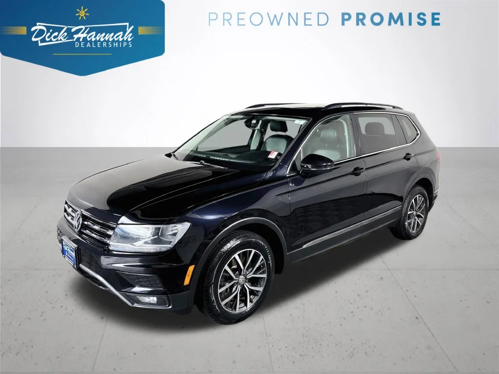 Used 2018 Black Volkswagen 2.0T SE image 1