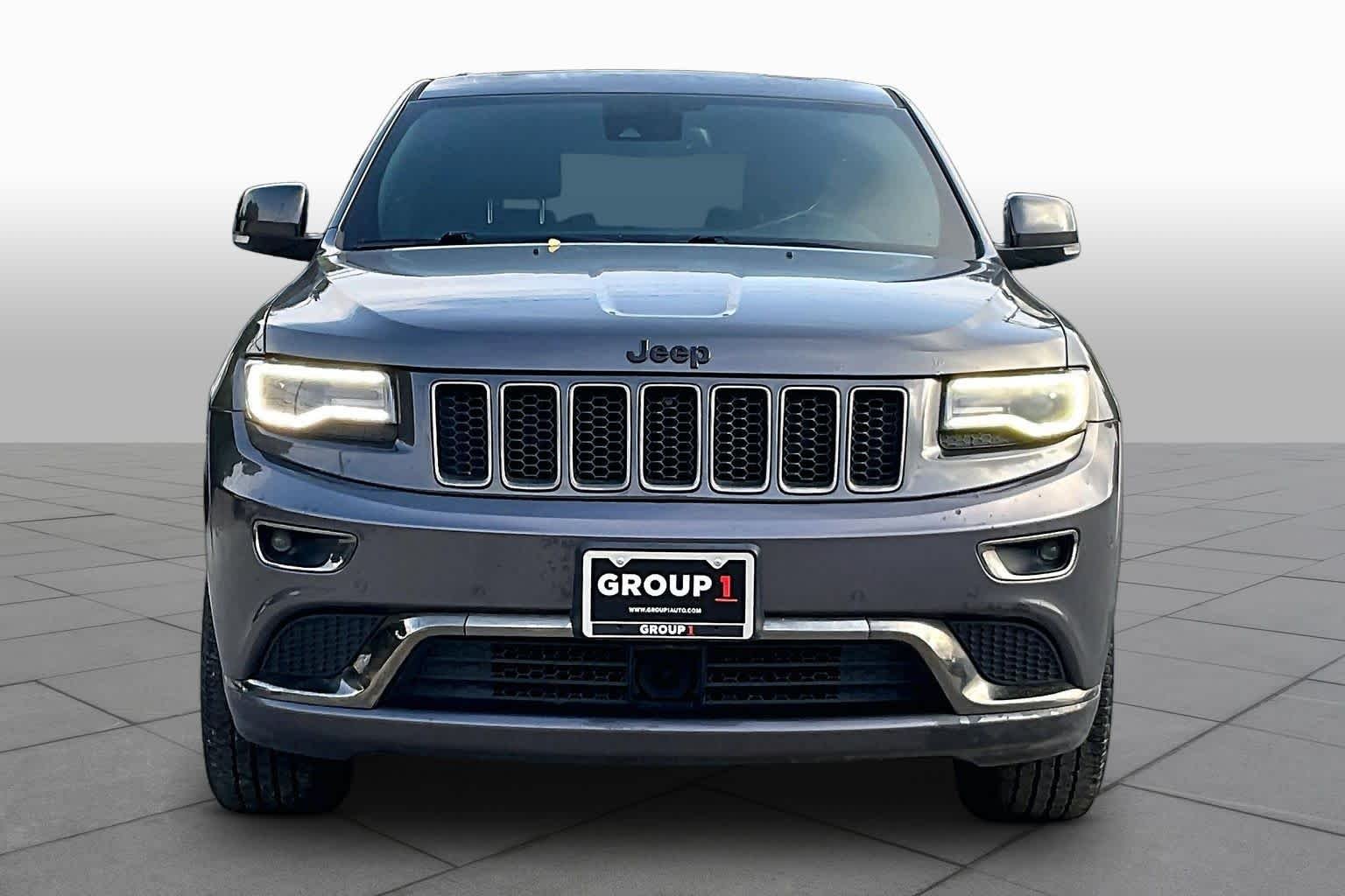 Used 2016 Granite Crystal Metallic Clearcoat Jeep High Altitude image 4