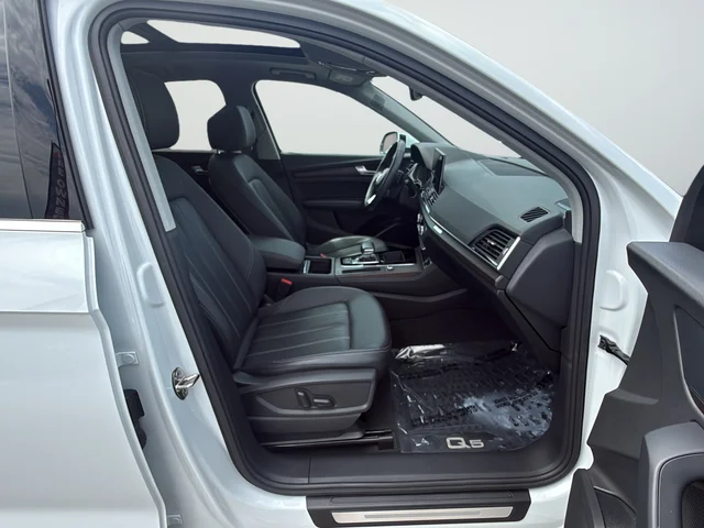 Used 2021 White Audi 45 Premium Plus image 26
