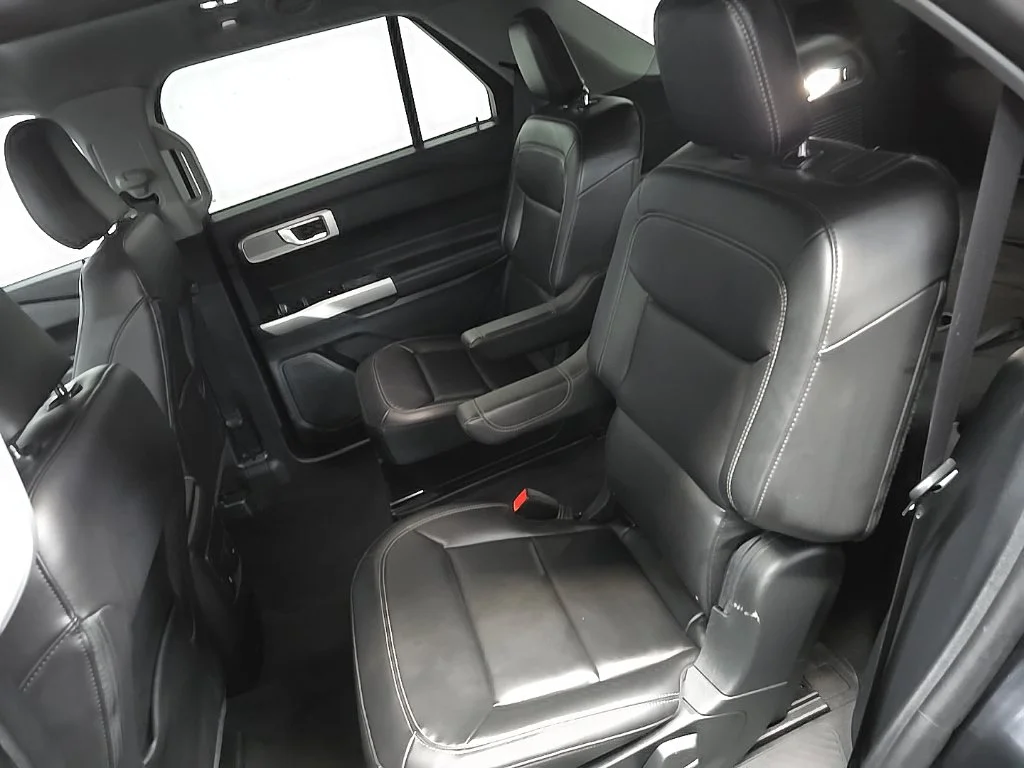 Used 2024 Black Ford XLT image 32