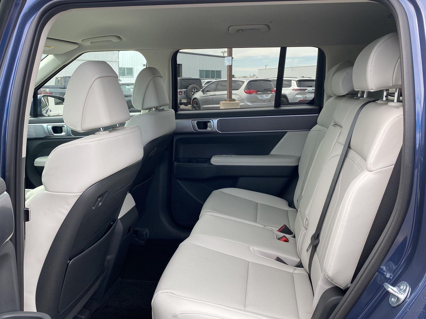 2026 Hyundai Santa Fe SEL - Photo 13
