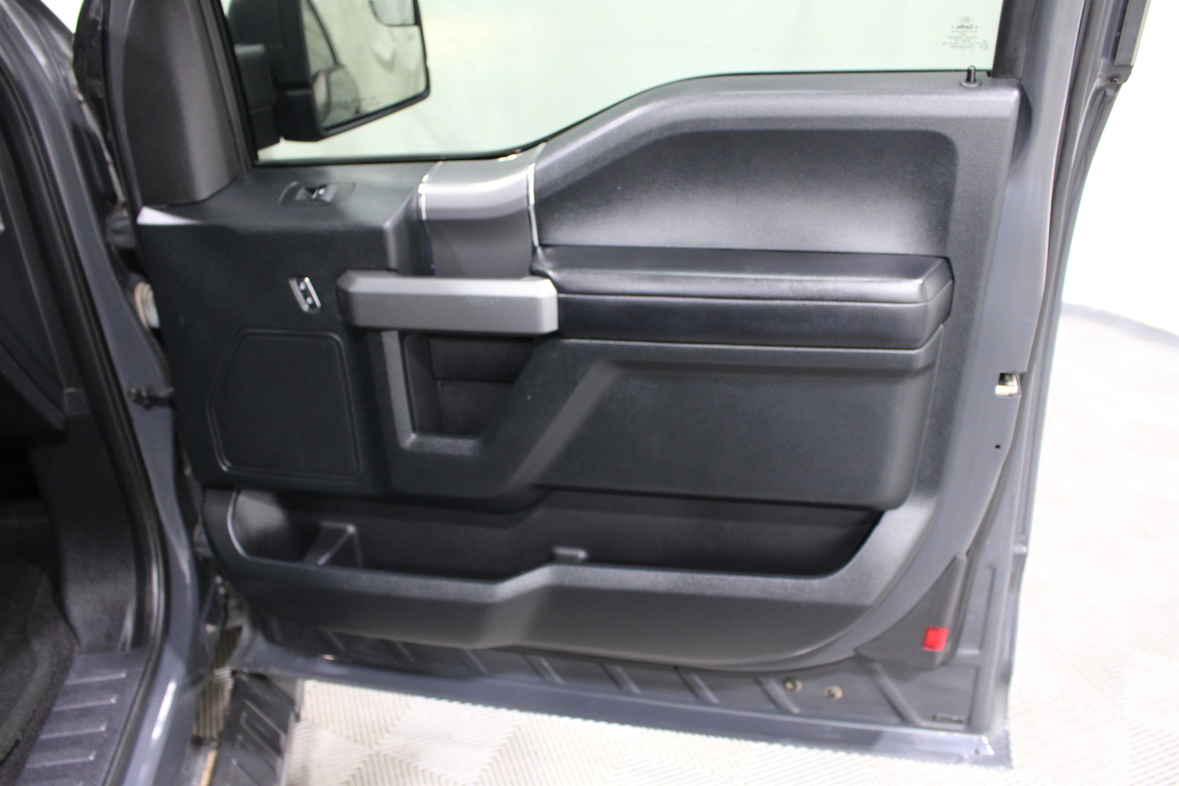 2016 Ford F-150 XLT - Photo 27