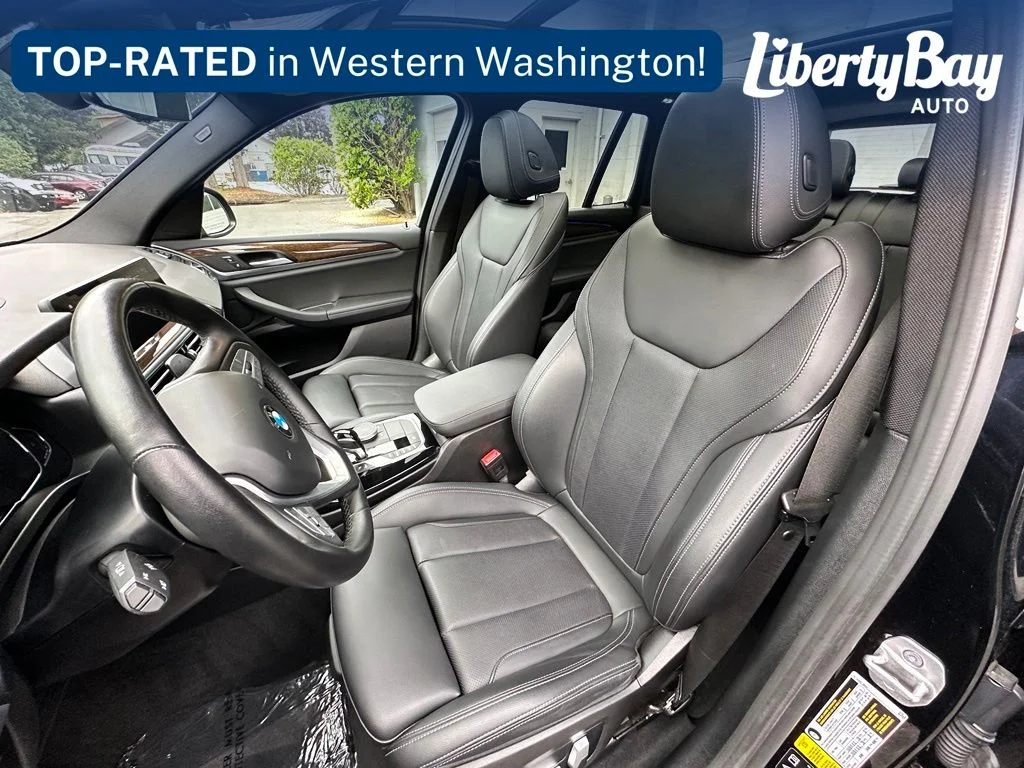 Used 2022 Black BMW xDrive30i image 35