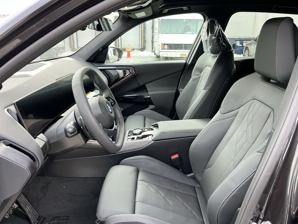 Used 2026 Dark Graphite BMW 30 xDrive image 11