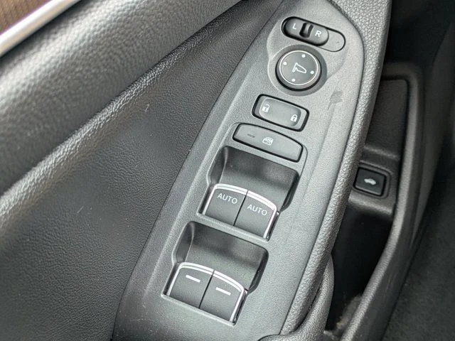 2021 Honda Accord Sport - Photo 20