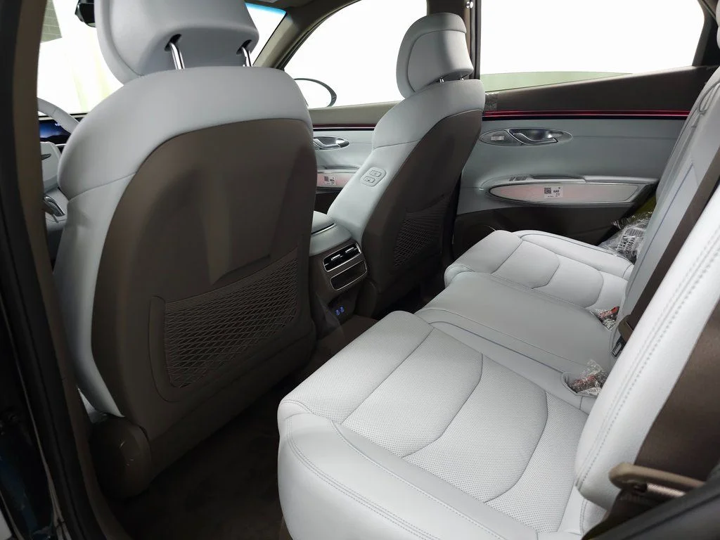 2026 GENESIS GV70 Advanced - Photo 29