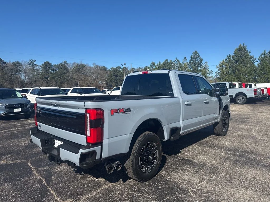 New 2026 Glacier Gray Metallic Tri-Coat Ford F-250® Platinum® image 22
