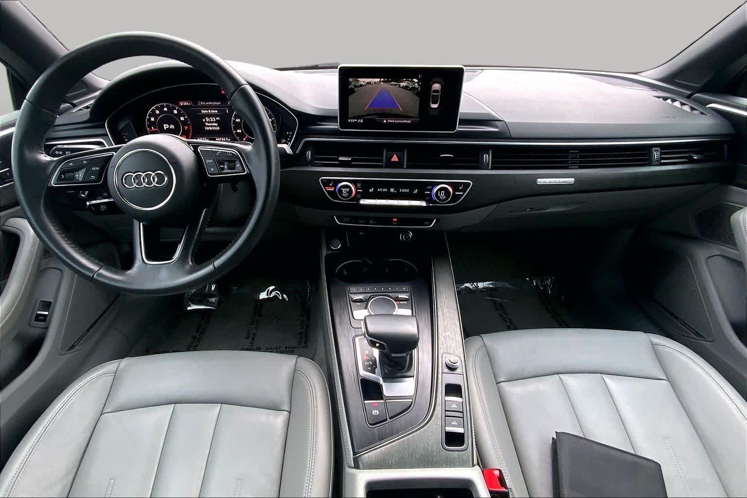 Used 2019 Navarra Blue Metallic/Black Roof Audi Premium Plus image 16
