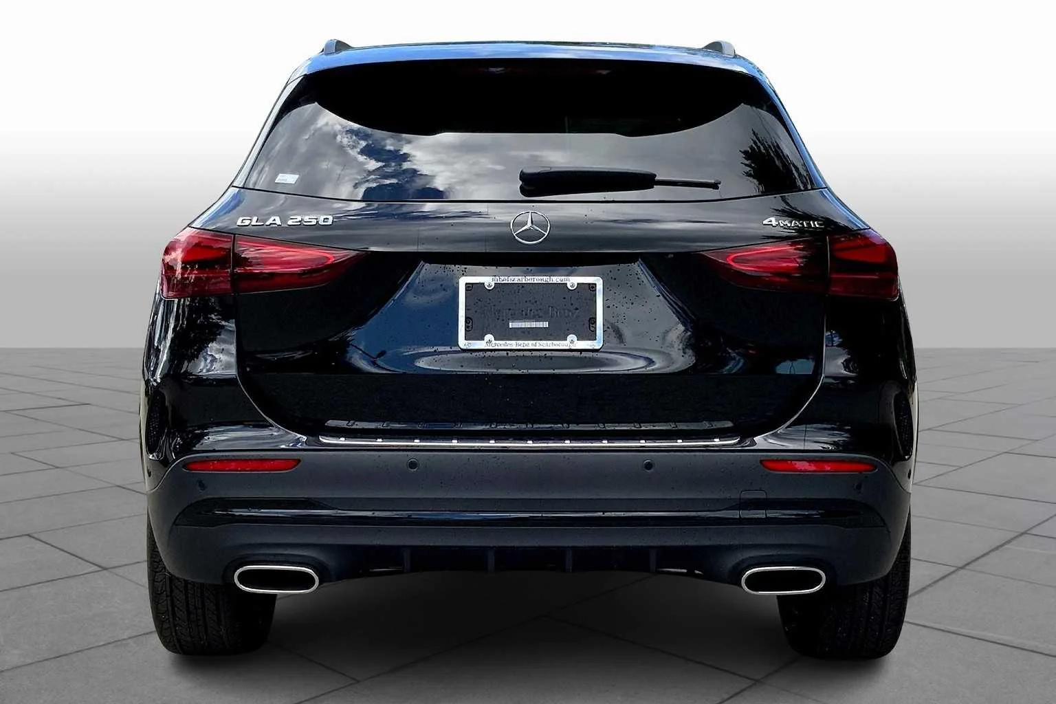 Certified Used 2026 Cosmos Black Metallic Mercedes-Benz GLA 250 image 4