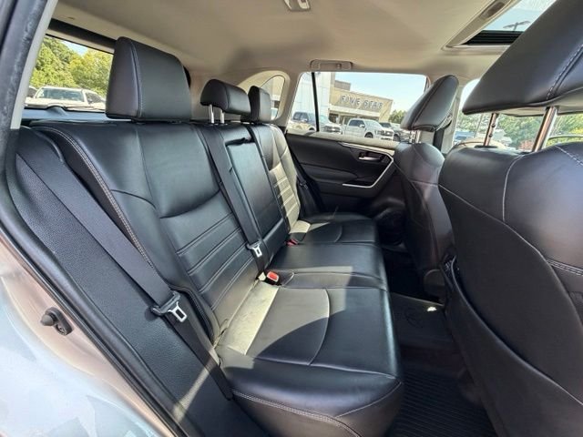 Certified Used 2020 Silver Sky Metallic Toyota XLE Premium image 23