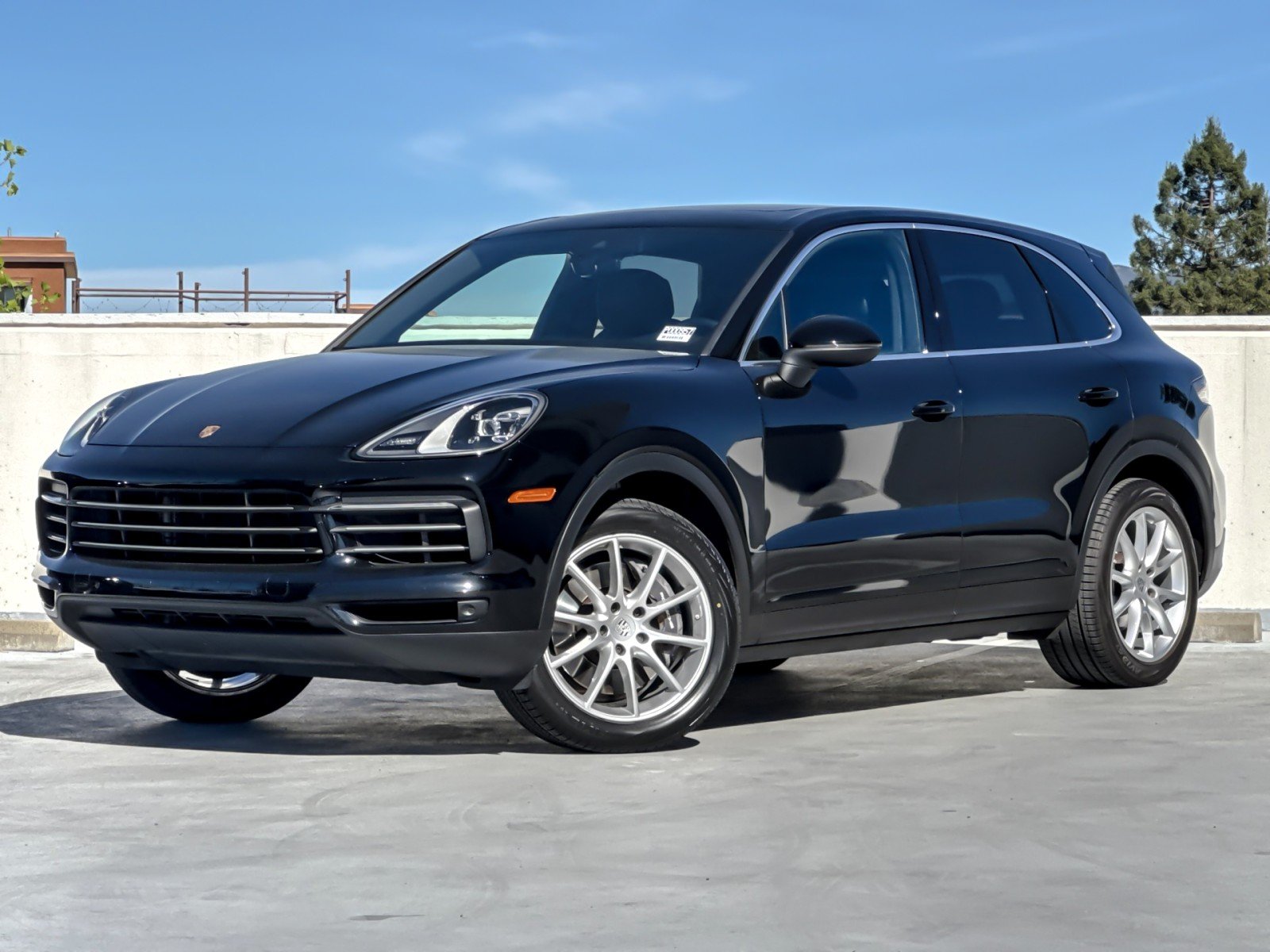 2023 Porsche Cayenne Base
