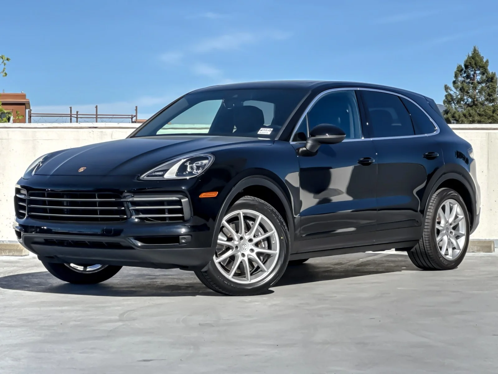 2023 Porsche Cayenne Base