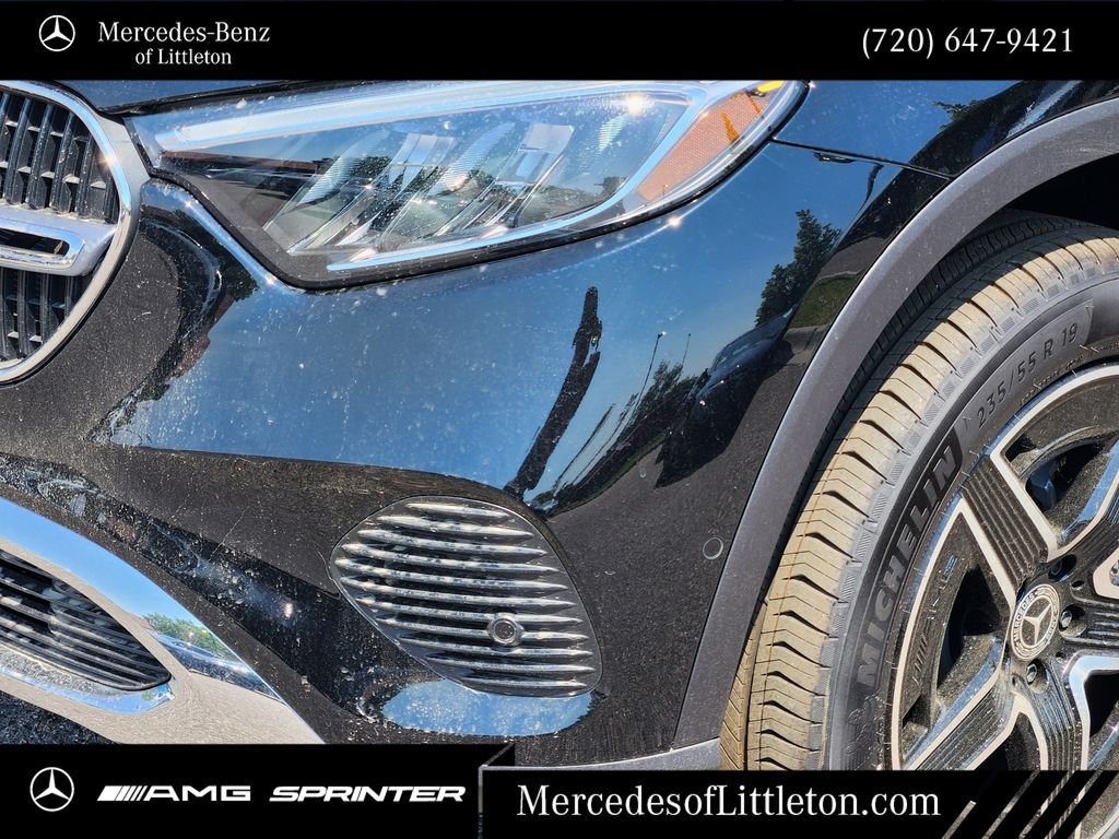 New 2026 Black Mercedes-Benz GLC 300 image 8