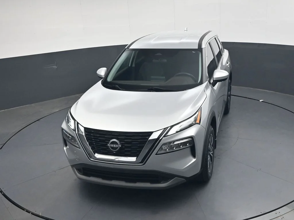 Used 2023 Silver Nissan SV image 42