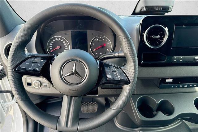 New 2026 Arctic White Mercedes-Benz  image 38