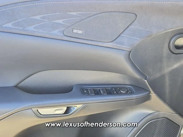 2024 Lexus RX Hybrid 500h - Photo 22