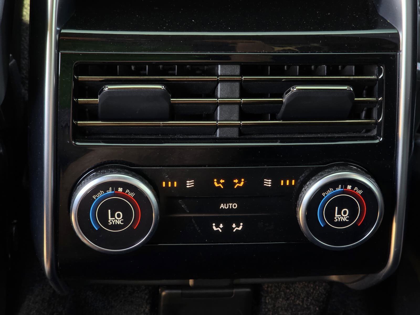 Used 2023 Black Land Rover SE image 33
