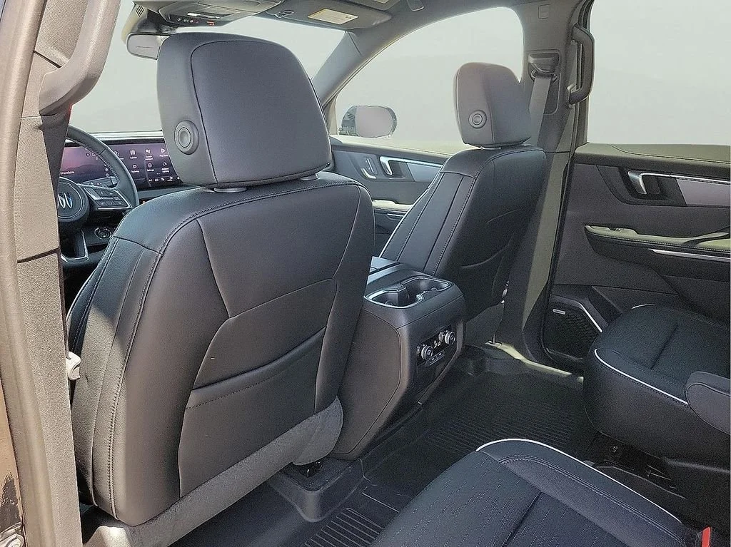 2026 Buick Enclave Sport Touring - Photo 12