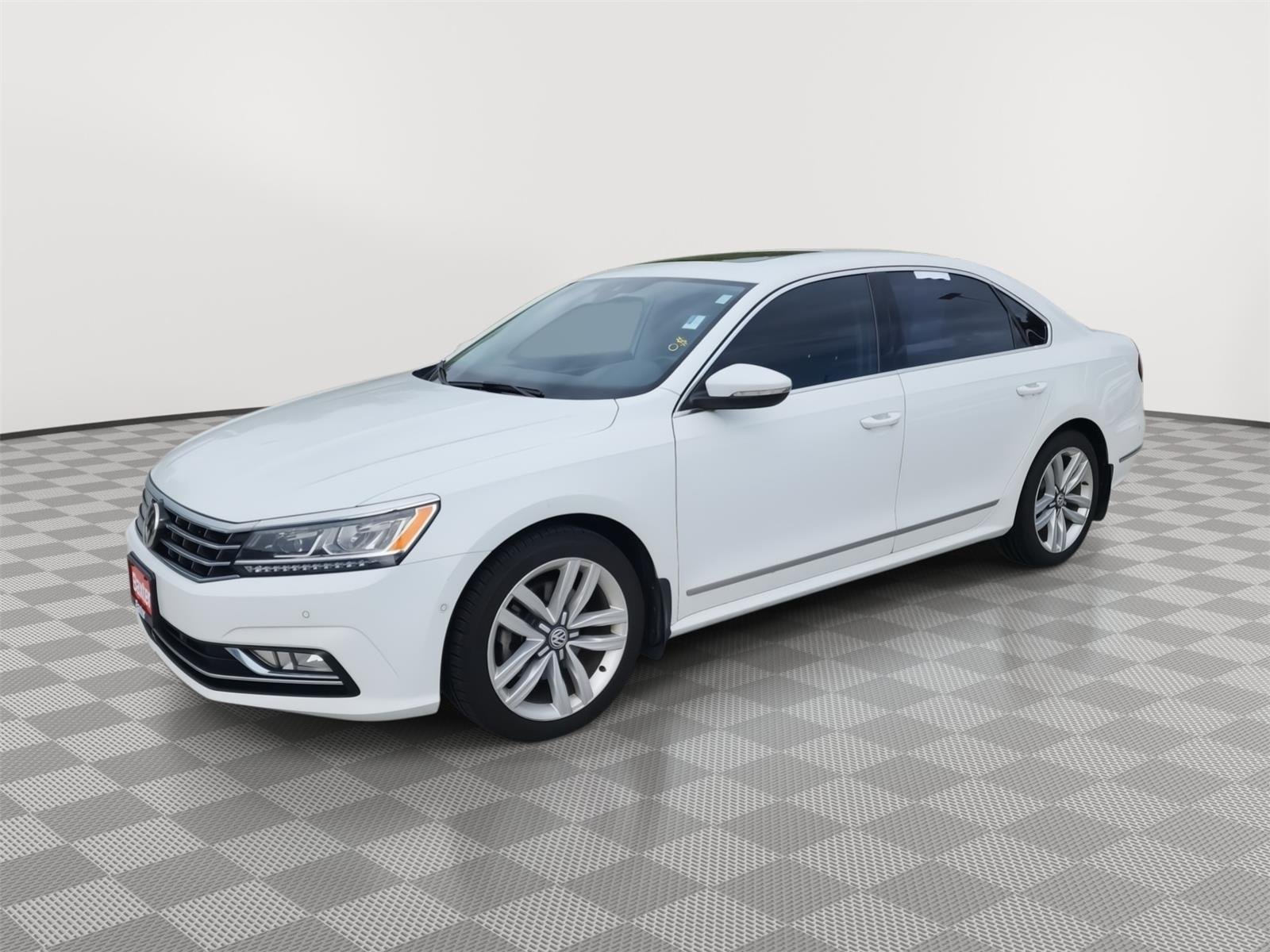 2017 Volkswagen Passat 1.8T SEL Premium Auto's photo