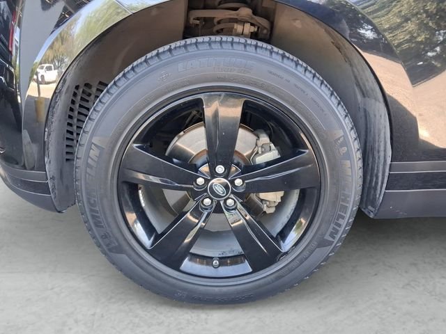 Used 2018 Black Land Rover S image 24