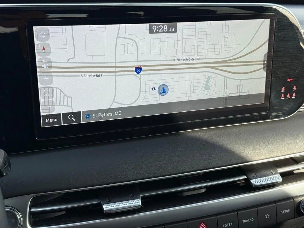 Used 2024 Red Hyundai Calligraphy image 19
