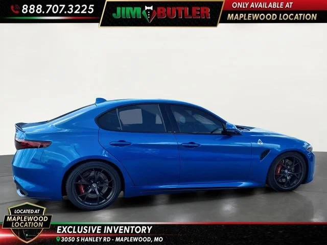 Used 2018  Alfa Romeo  image 22