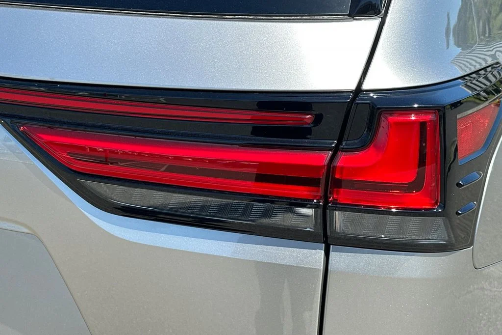 2026 Lexus LX 600 F-Sport - Photo 27