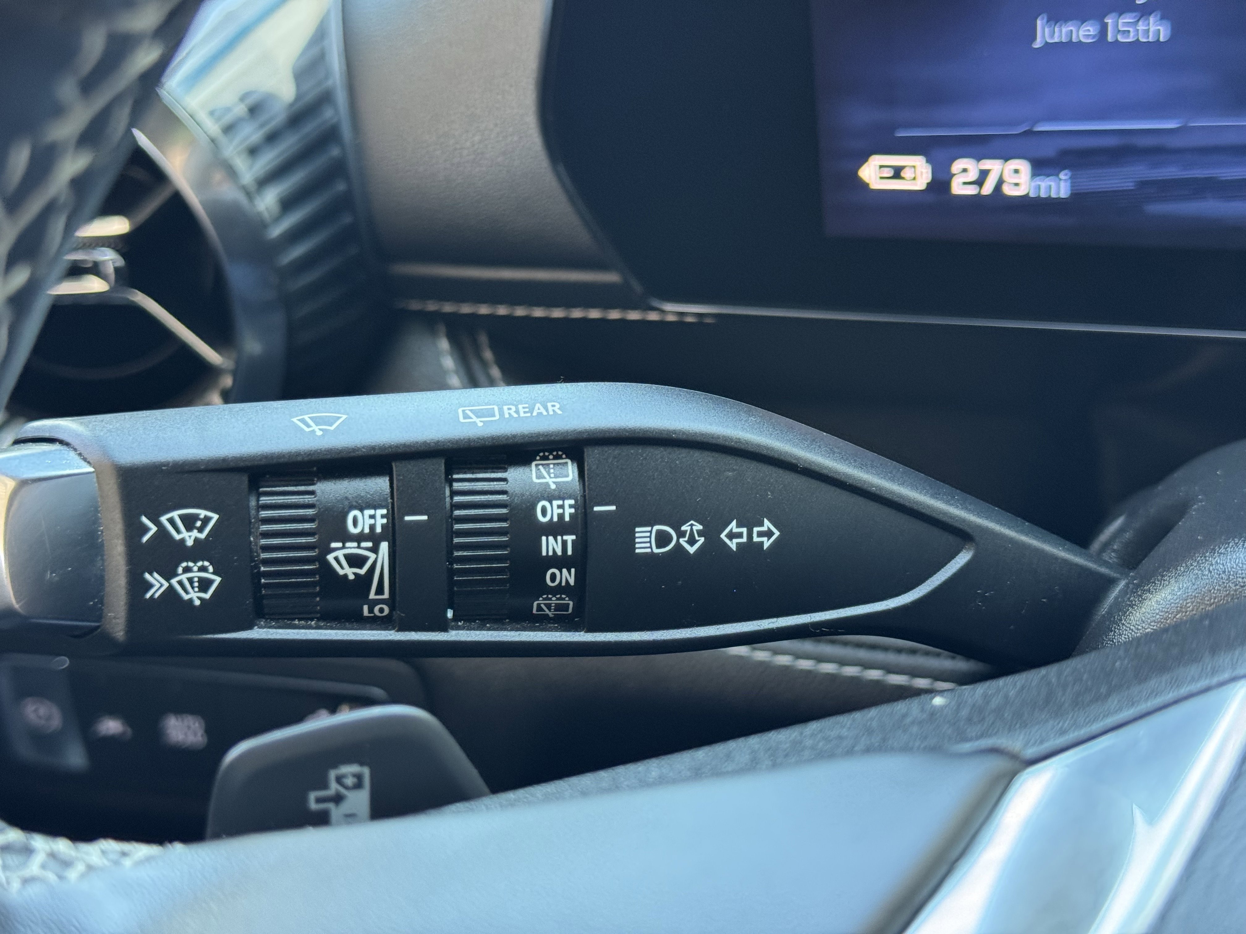 2024 Chevrolet Blazer EV LT - Photo 30