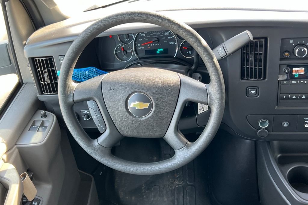 2025 Chevrolet Express Cargo Work Van - Photo 13