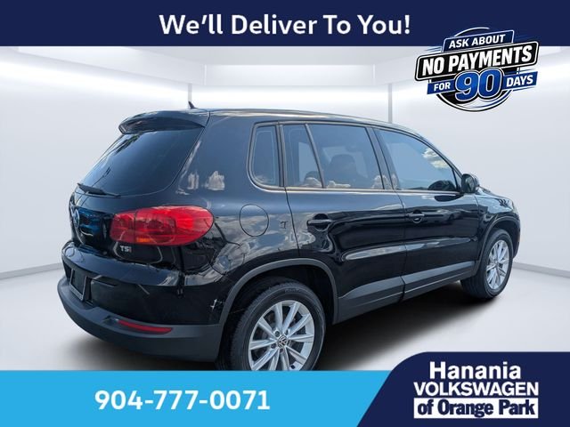 Used 2017 Black Volkswagen 2.0T image 3