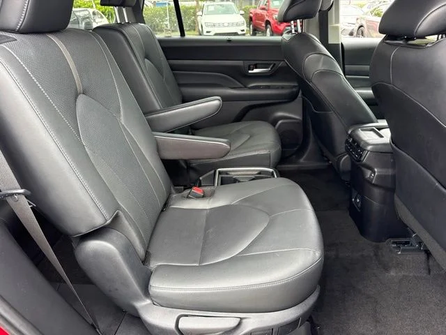 Used 2024 Red Toyota Platinum image 14
