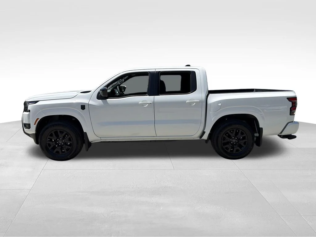 New 2026 Glacier White Nissan Crew Cab SV image 4
