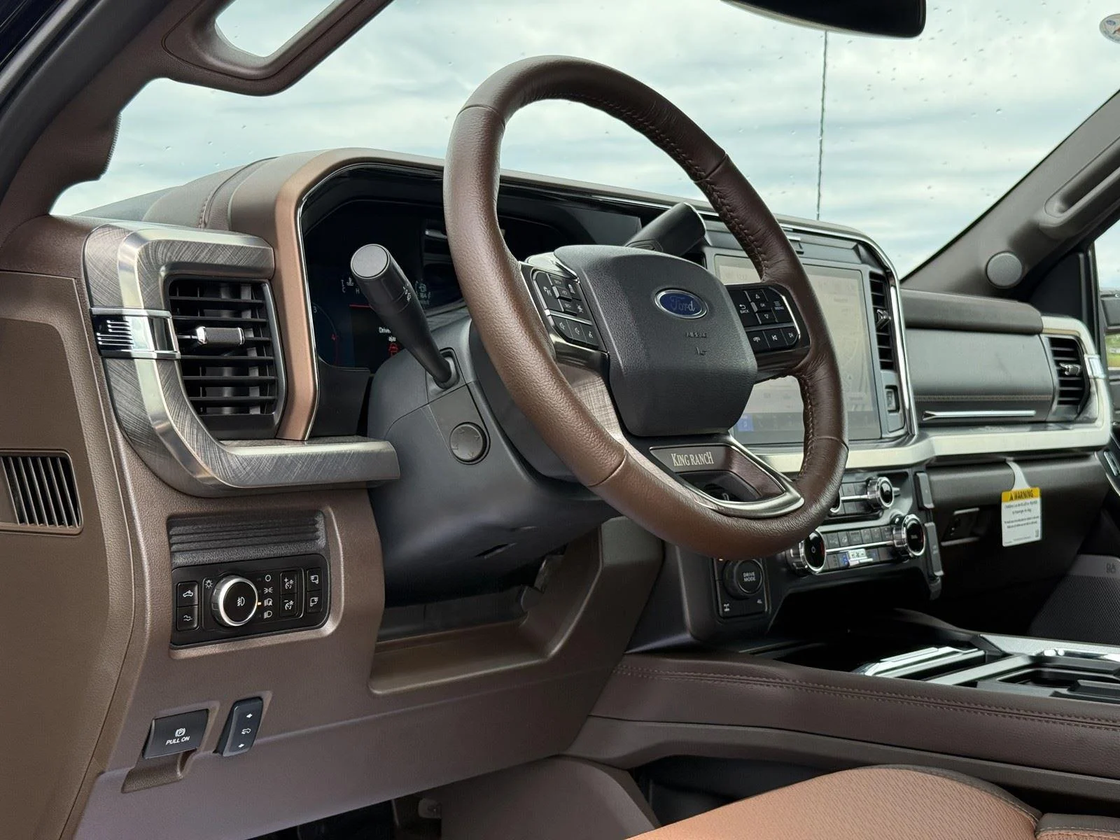 New 2026 Agate Black Metallic Ford F-250® King Ranch® image 12