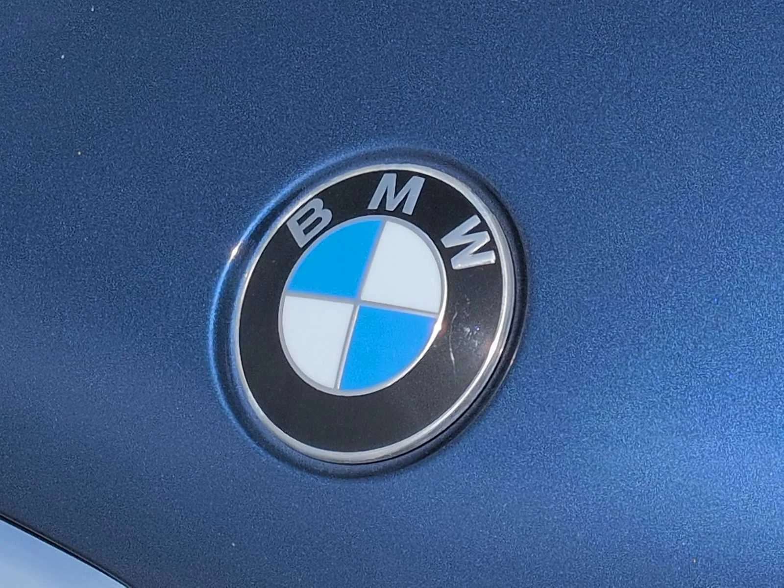 Used 2019 Phytonic Blue Metallic BMW xDrive40i image 12