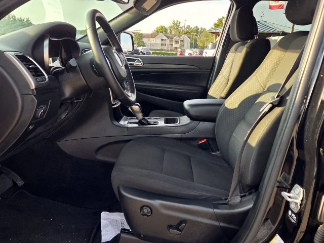 Used 2022 Black Jeep Laredo E image 5